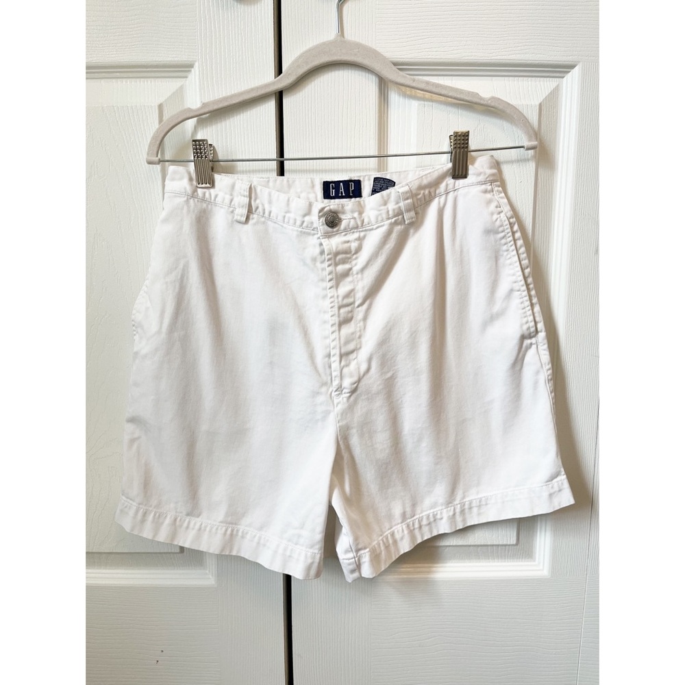 GAP Women’s White Shorts 100% Cotton Button Up High Waist Side Pockets